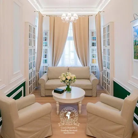 Revelton Aparthotel