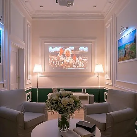 Revelton Aparthotel