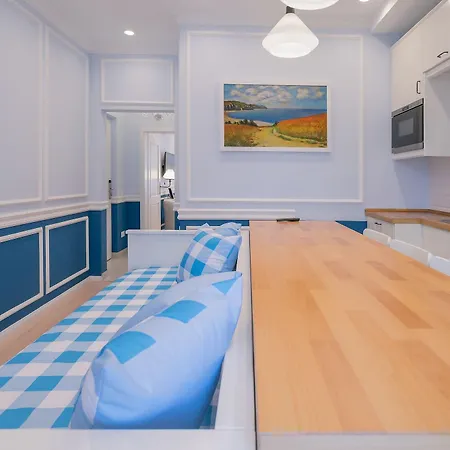 Revelton Aparthotel