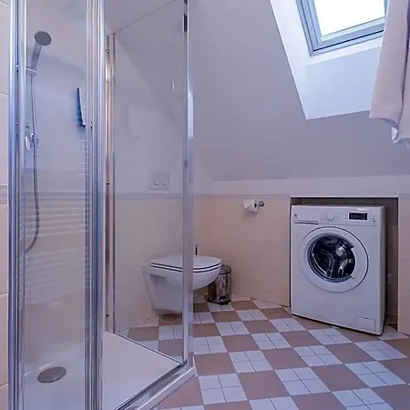 Apartmanhotel Revelton 4*