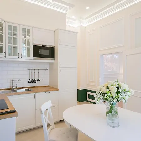Aparthotel Revelton Karlovy Vary