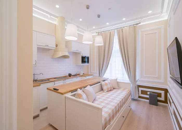 Revelton 4* Κάρλοβι Βάρι
