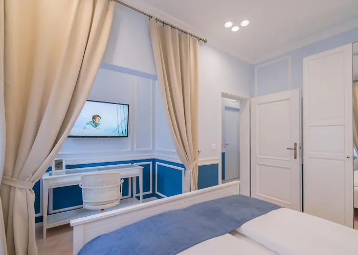 Revelton Ξενοδοχείο με διαμερίσματα 4*